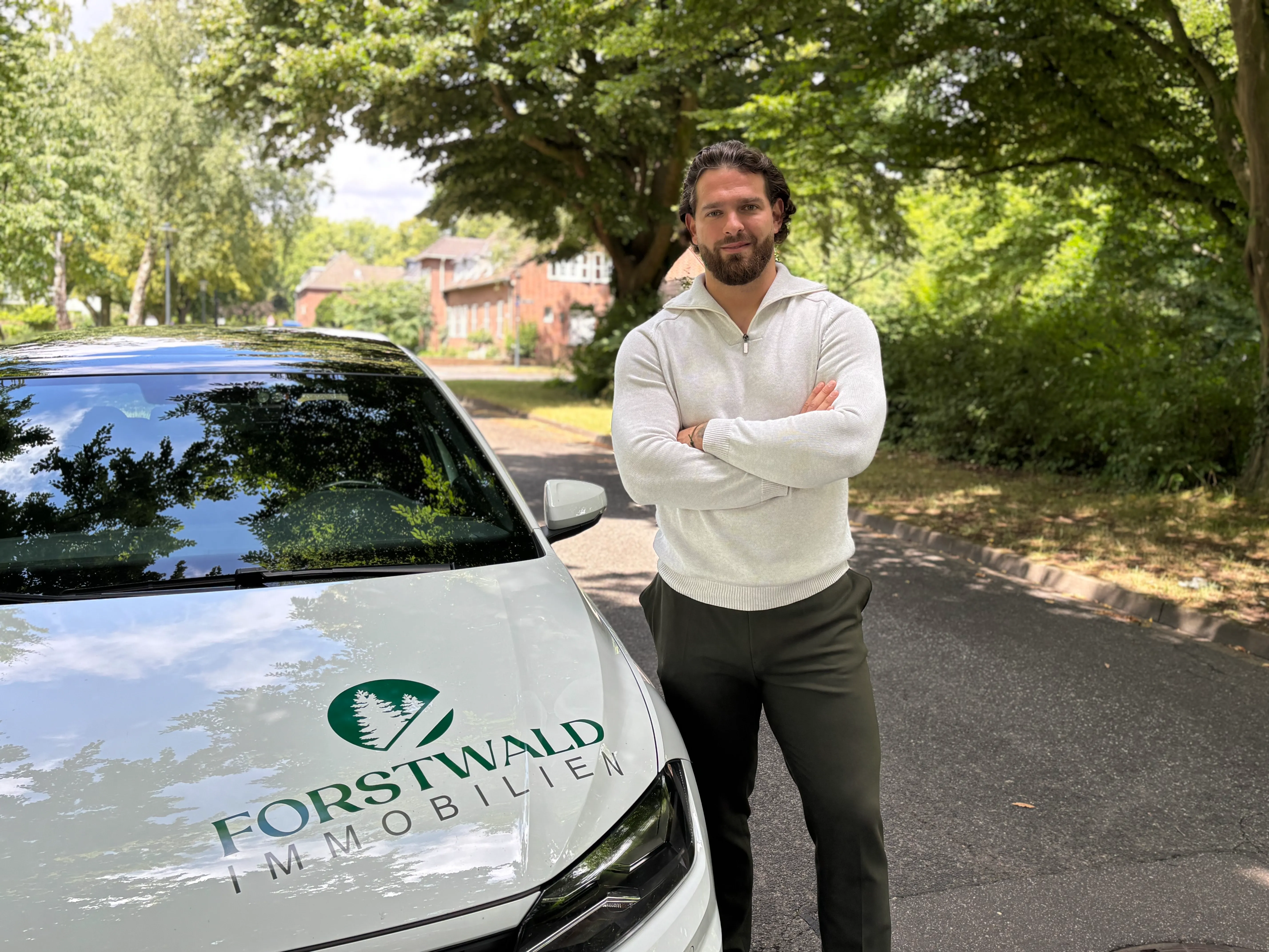 Justin Schrörs Immobilienmakler von Forstwald Immobilien