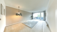 Wohnzimmer - 3-Zimmer-Etagenwohnung mit Stellplatz in begehrter Lage von Mönchengladbach-Windberg!