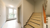 Treppenhaus - Mönchengladbach-Windberg! 3-Zimmer-Wohnung mit Tiefgaragenstellplatz und sonniger Loggia