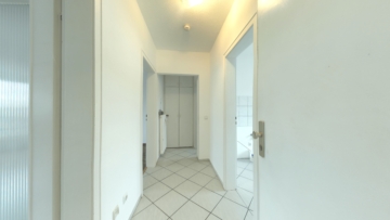 Helle 2-Zimmer-Dachgeschosswohnung mit Balkon, 47798 Krefeld, Dachgeschoss