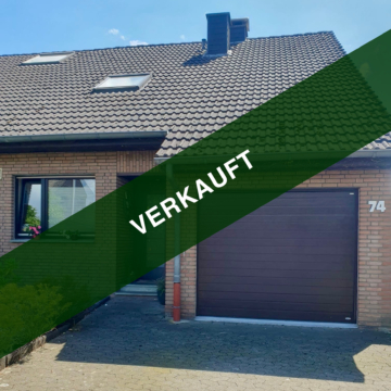 Ungewöhnliche Gelegenheit für Kapitalanleger! Attraktive Doppelhaushälfte in Krefeld-Oppum, 47809 Krefeld, Doppelhaushälfte